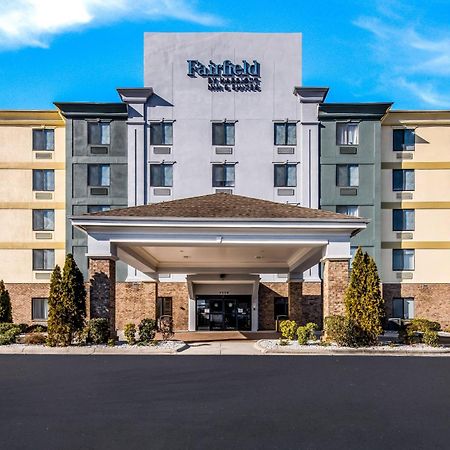 Fairfield By Marriott Inn & Suites Greensboro Coliseum Area Exterior photo