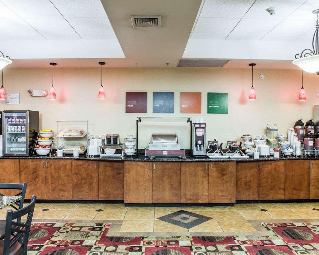 Fairfield By Marriott Inn & Suites Greensboro Coliseum Area Restaurant photo